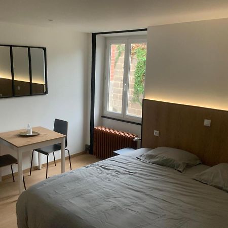 Au Coeur De La Ville Bourges Bagian luar foto